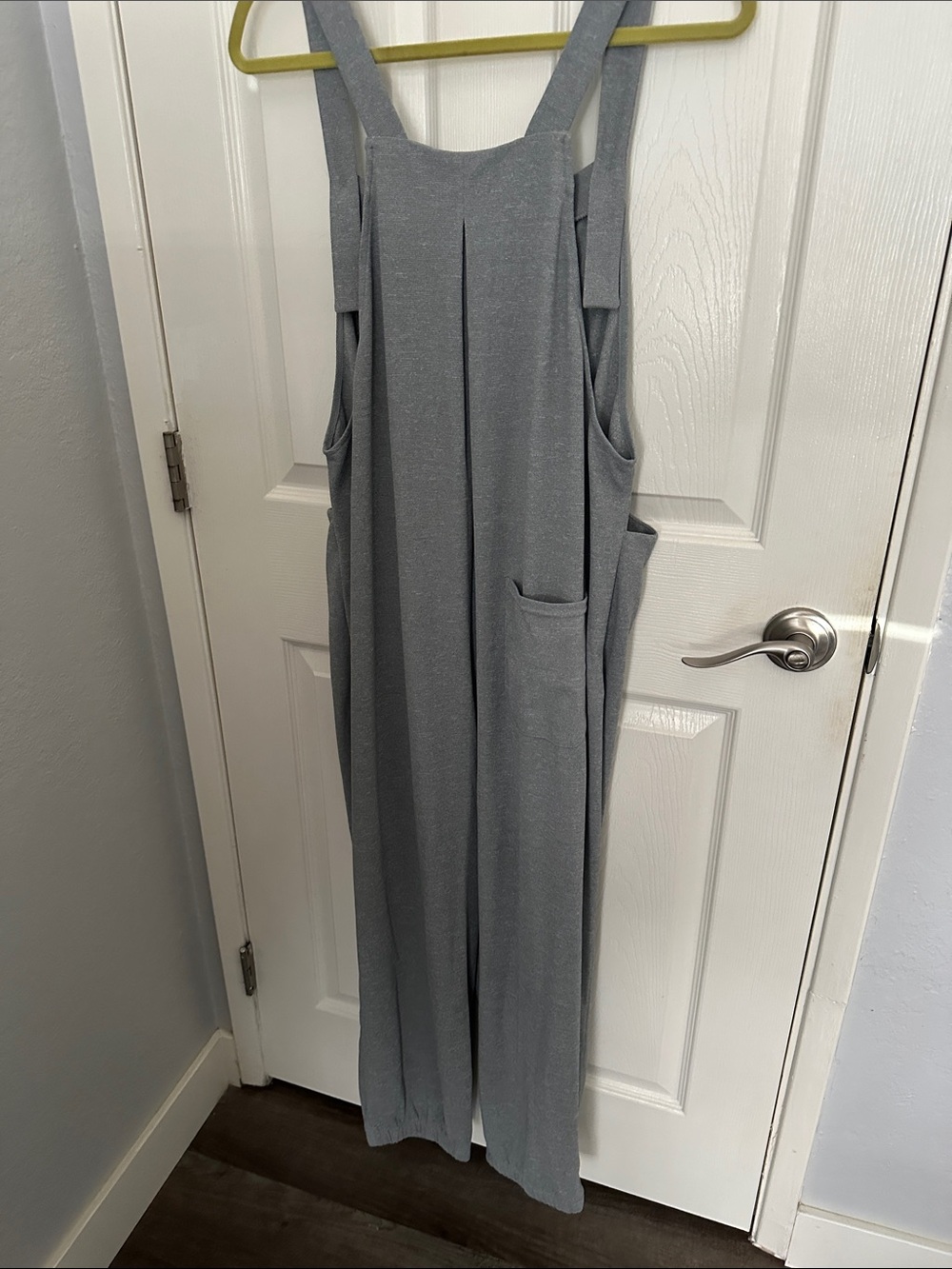 HALARA Gray Wide-Leg Jumpsuit with Front Pocket - Picture 2 of 5